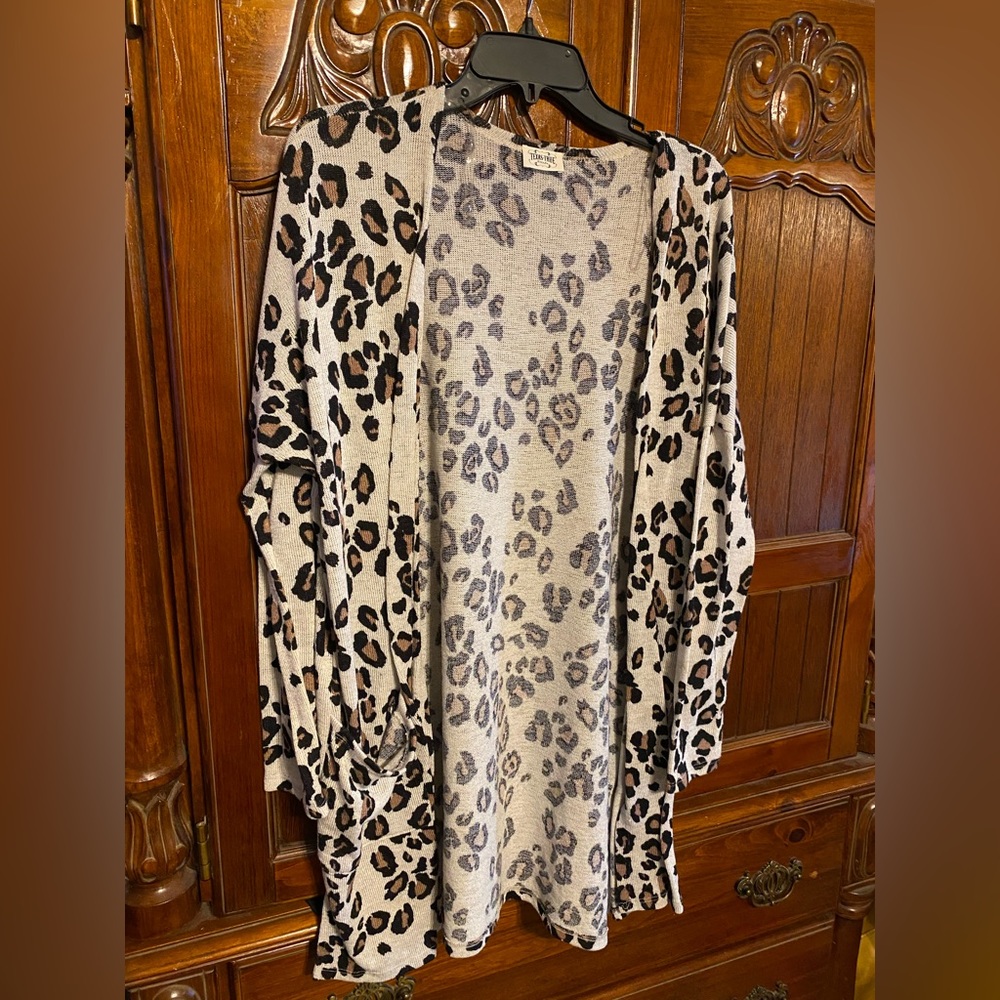 Texas True Leopard Cardigan